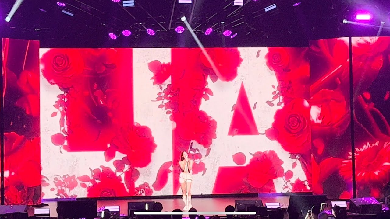 (4K60) 221026 - Lia Solo - Red - Checkmate World Tour LA