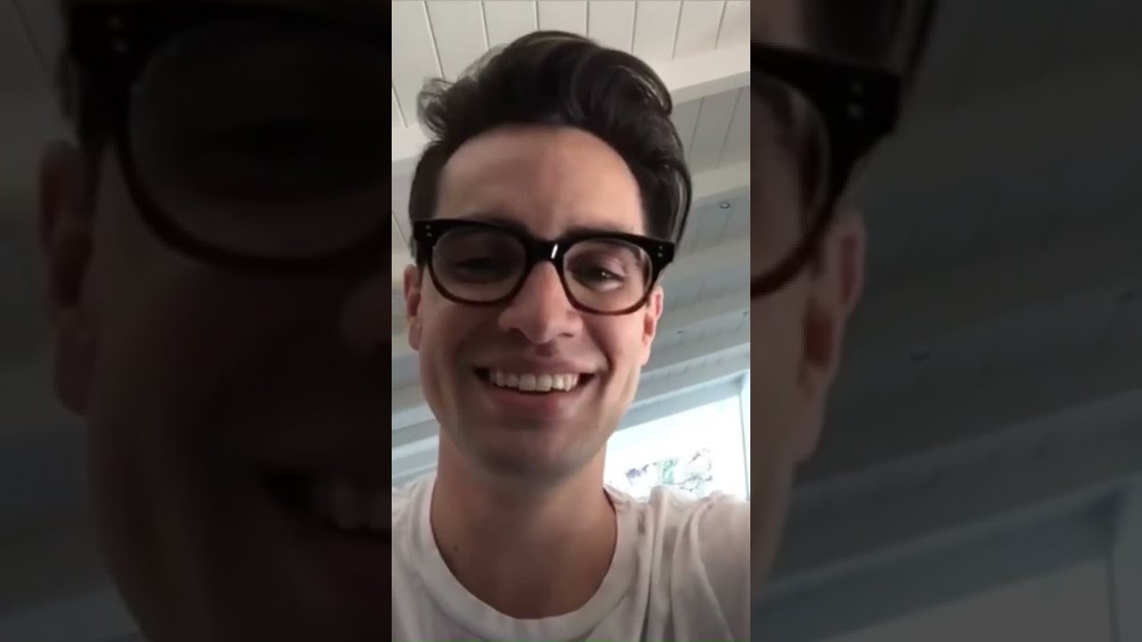 Brendon’s Periscope (piano session: Friday I’m In Love, Just Like Heaven, etc) | 06/10/2015