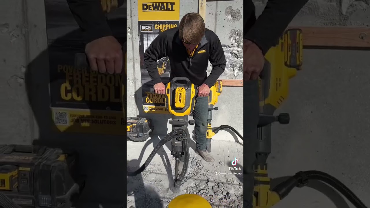 Take a look at Dewalt&rsquo;s 38 lb demolition hammer! 👏 @dewalttv #worldofconcrete