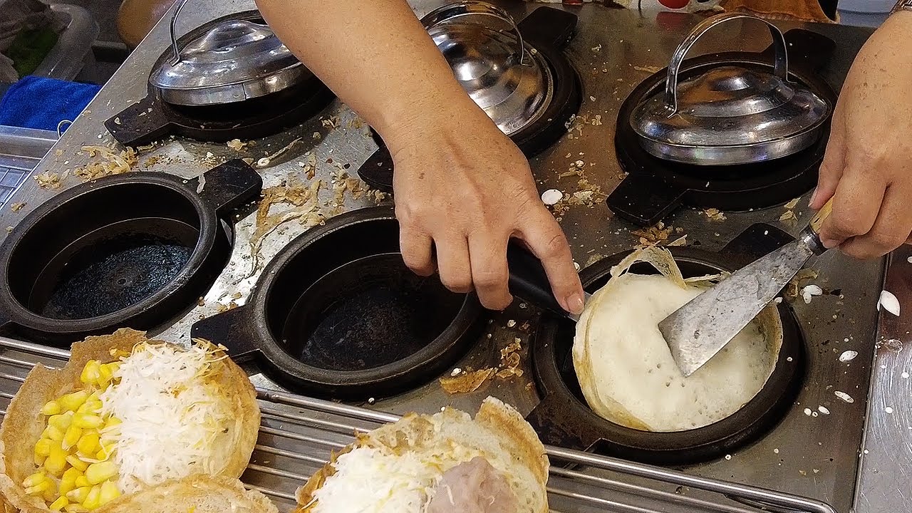 Poor Man’s Pancakes Thai Pancake with Sweet Coconut Street Food Thailand | Food News Video