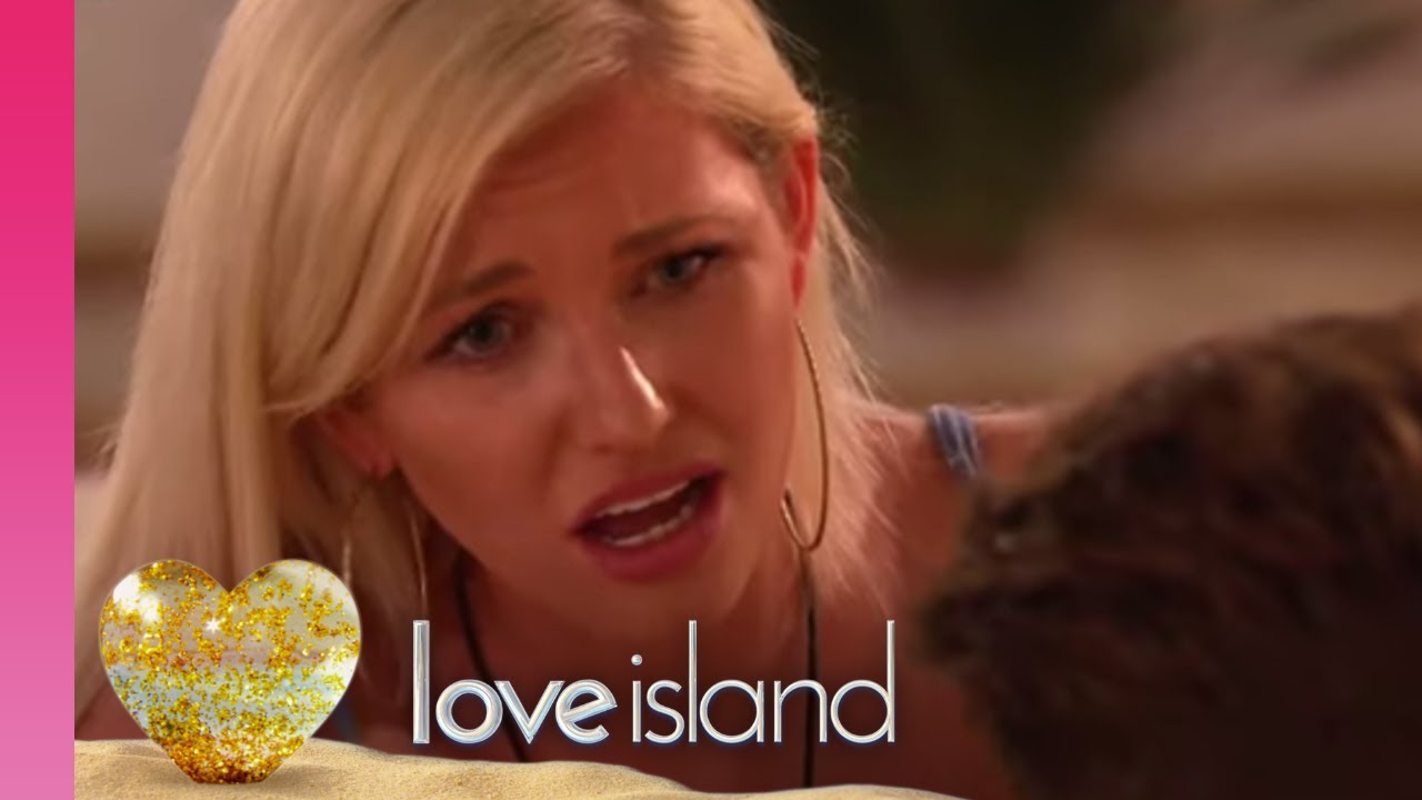 Curtis Breaks Up With Amy | Love Island 2019