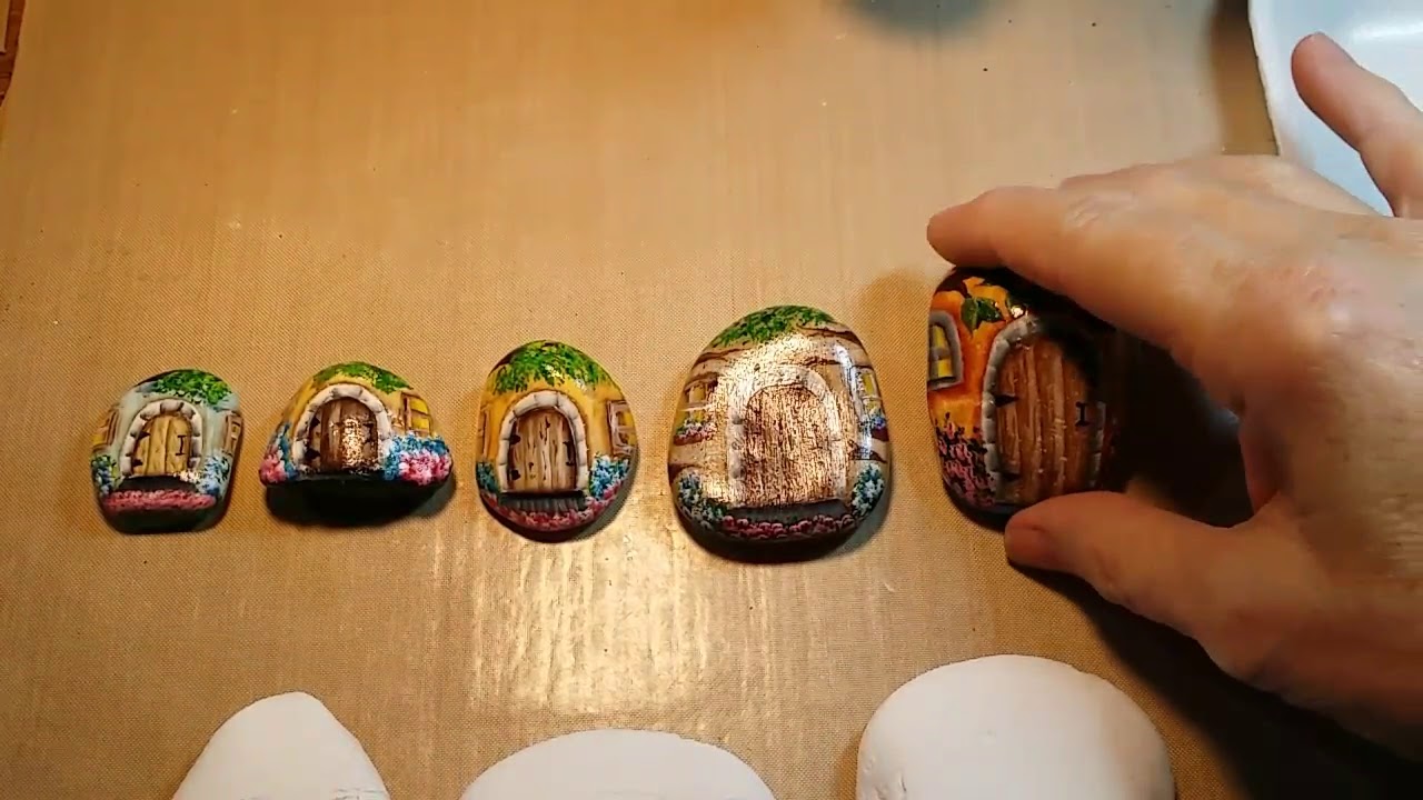 Fairy Door rock painting tutorial 1