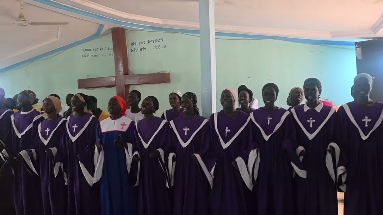 Newland choirs Thilɛ phäär yecu 