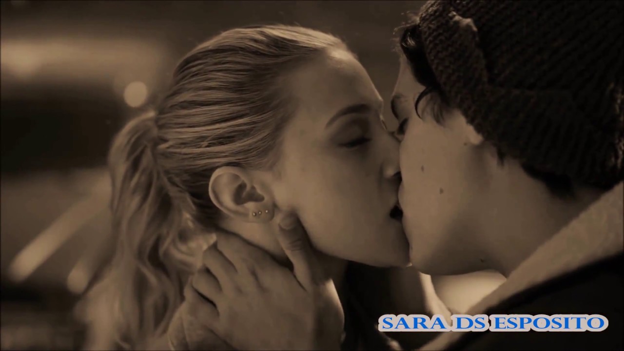 Betty & Jughead(+ Toni + Archie) \\ Careless Whisper (+2x09)