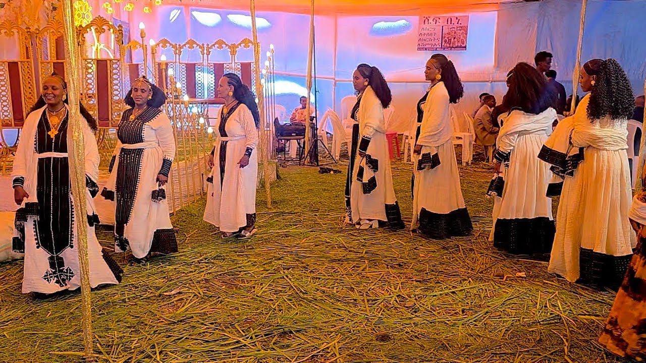 ድምፃዊ ክብሮም ሃደራ ወዲ ሃደራ ኣብ መርዓ ኣብ ሕምብርቲ ራያ ከተማ መኾኒ kbrom Hadera wedi hadera  Best tigirgna music 2025