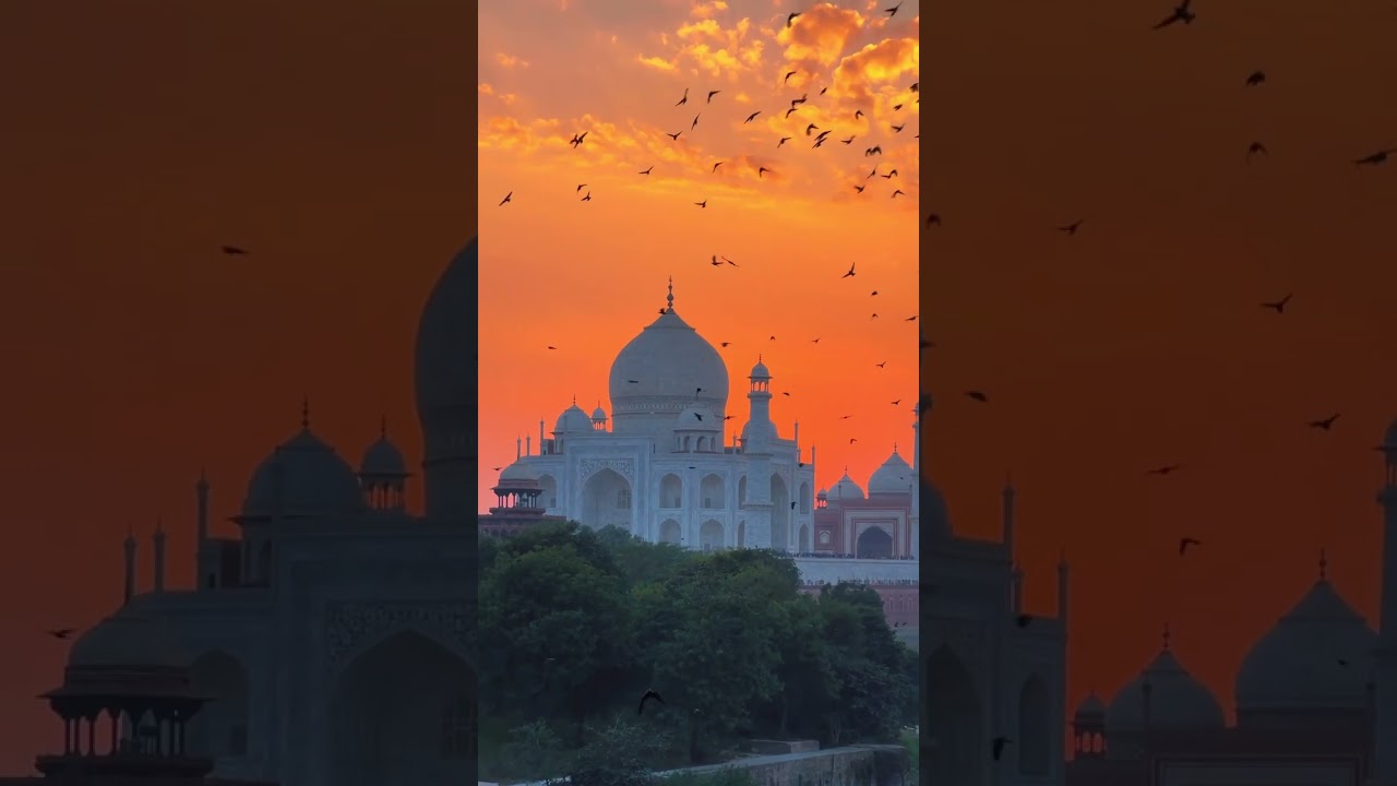 Awe-Inspiring Views of the Taj Mahal at Sunrise and Sunset.