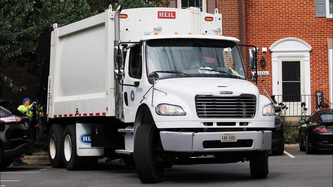 City of Alexandria Freightliner Heil Rear Loader on Trash