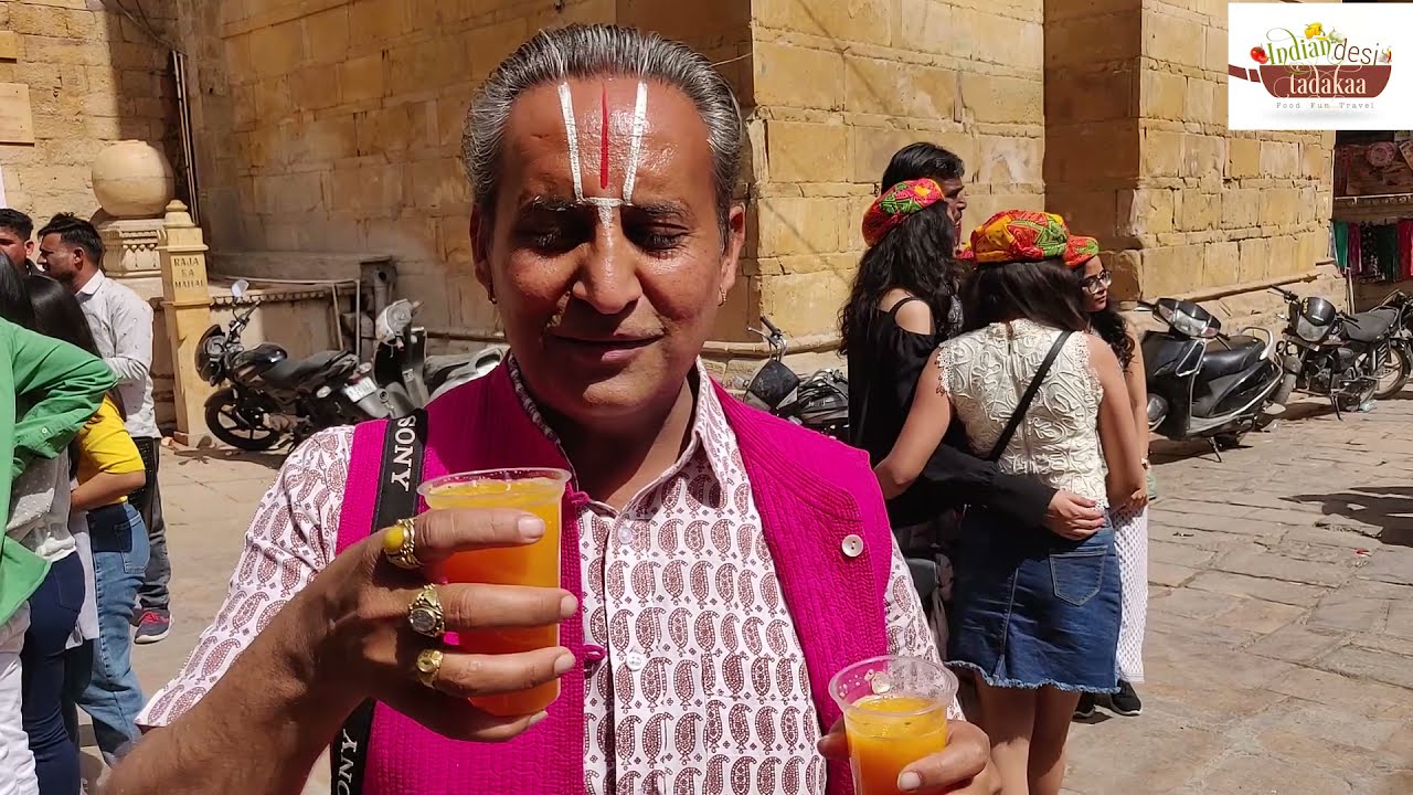 इसे कहतें है देसी जुगाड़ से जूस बनाना Jaisalmer Juice | Jaisalmer Street Food Tour | Sonar Kila