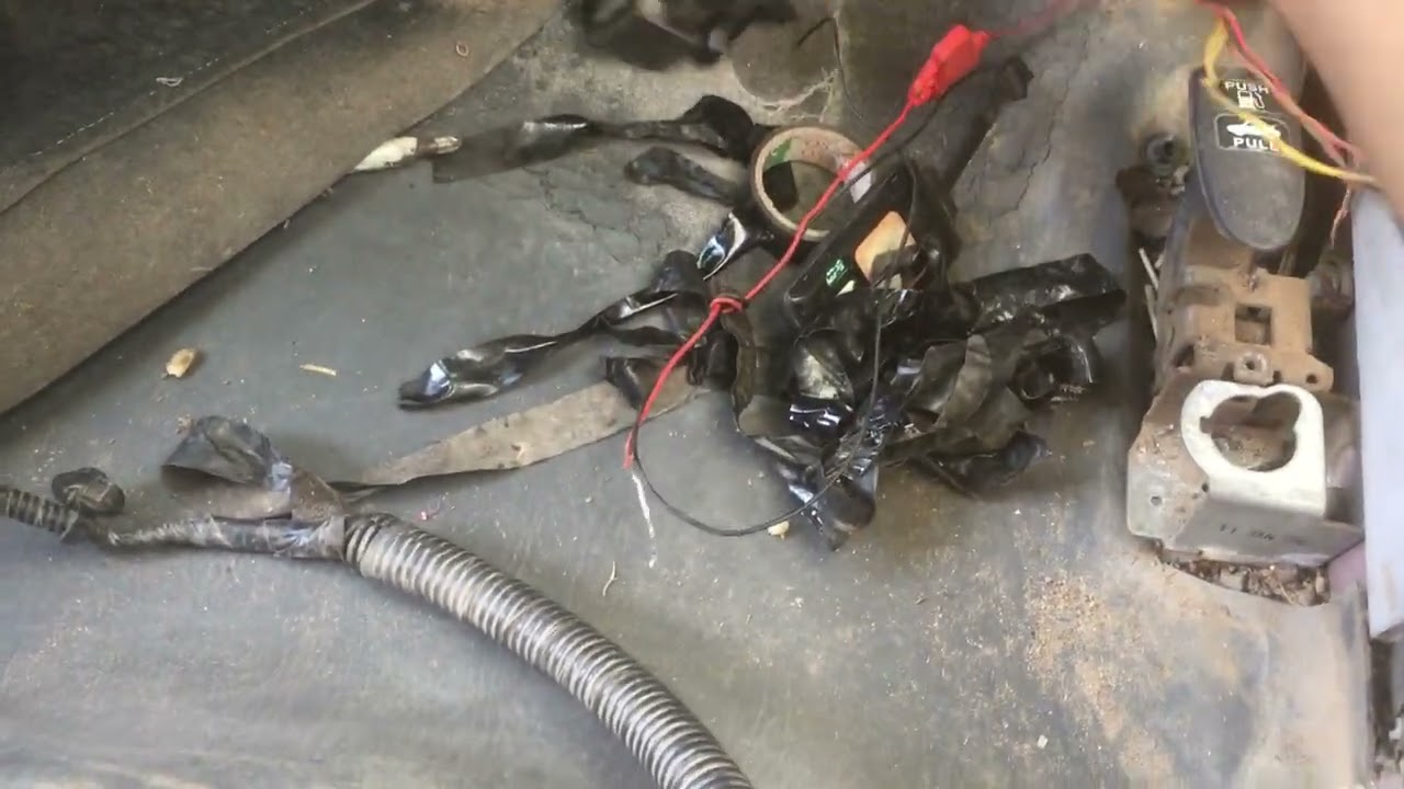 Honda Civic Reborn Car Tracker Installation universal Tracker installed in cheap by Auto Care Saad
