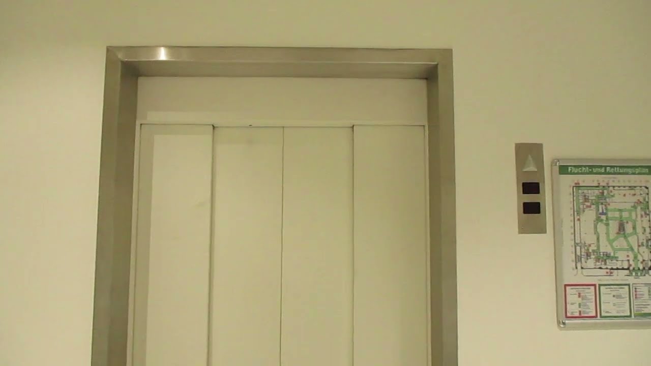 Düsseldorf, Galeria Kaufhof an der Kö