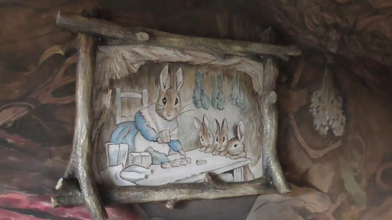 Peter Rabbit themed hotel room | Alton Towers Resort