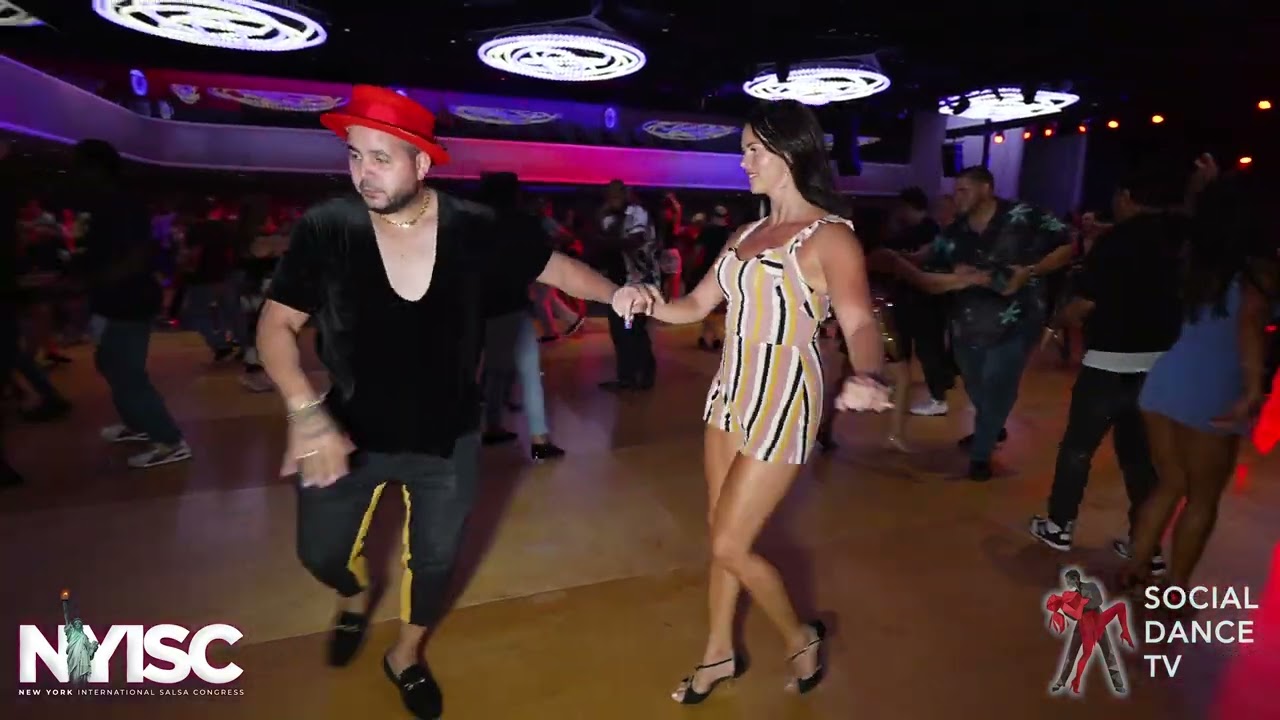 Carlos Zafire & Molly - Salsa social dancing | New York International Salsa Congress 2023