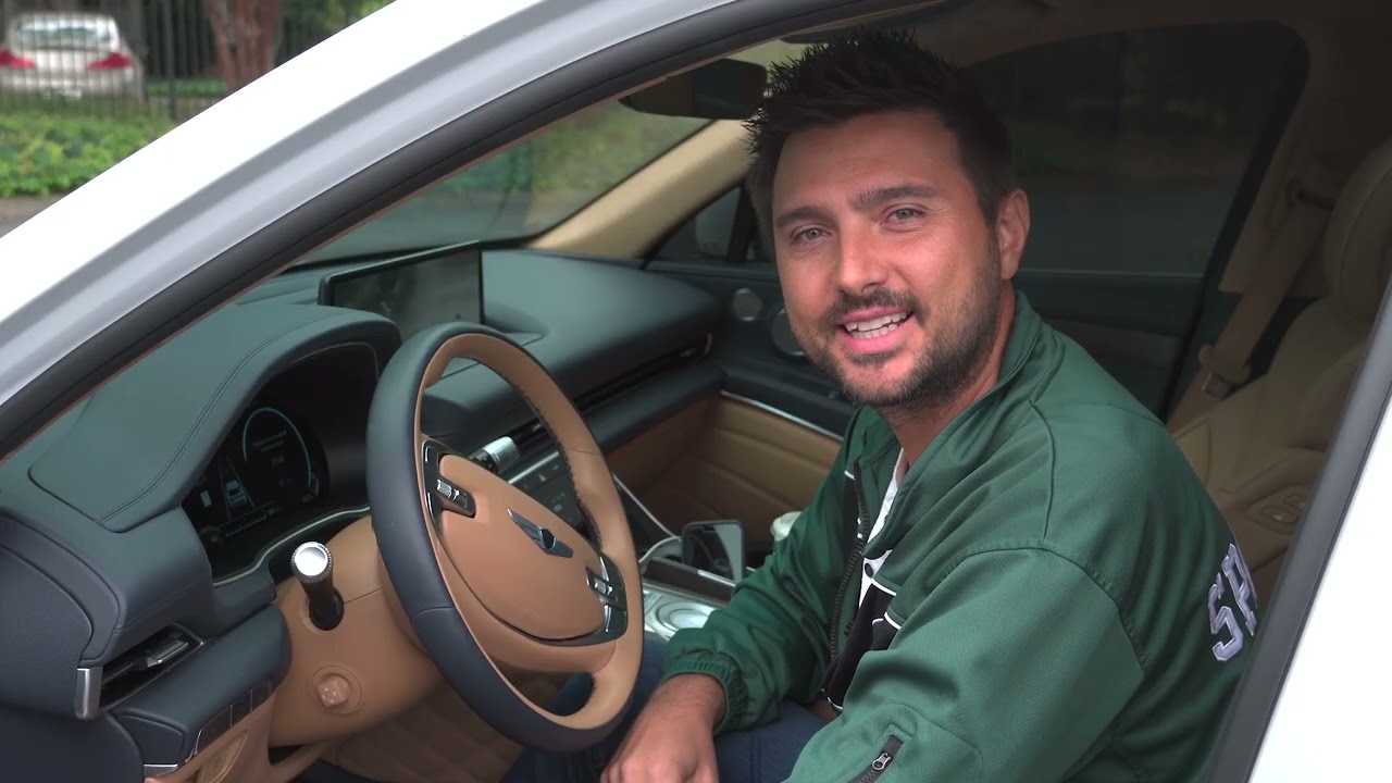 What Car Does DOM360 Drive: Mike Brown