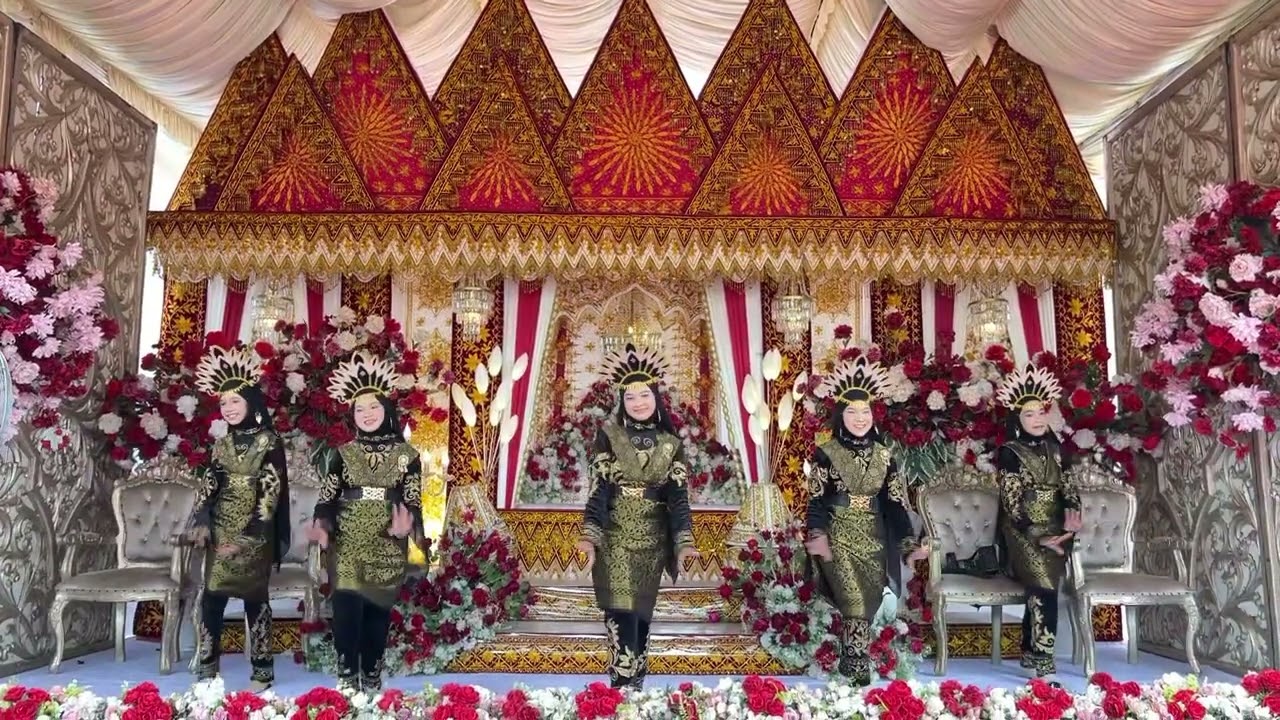 Tarian Zapin melayu dari sanggar seulanga 