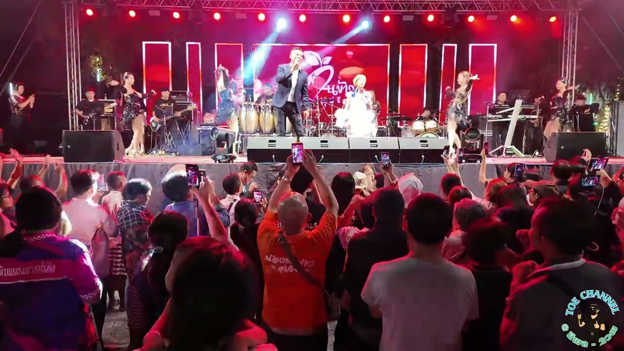 น้องต้นข้าวร้องเพลงคู่มนต์เสียงเพลง@งานปิดทองหลวงพ่อและพระจุฬามณีเจดีย์วัดท่าพูด  จ.นครปฐม 24 ม.ค.69