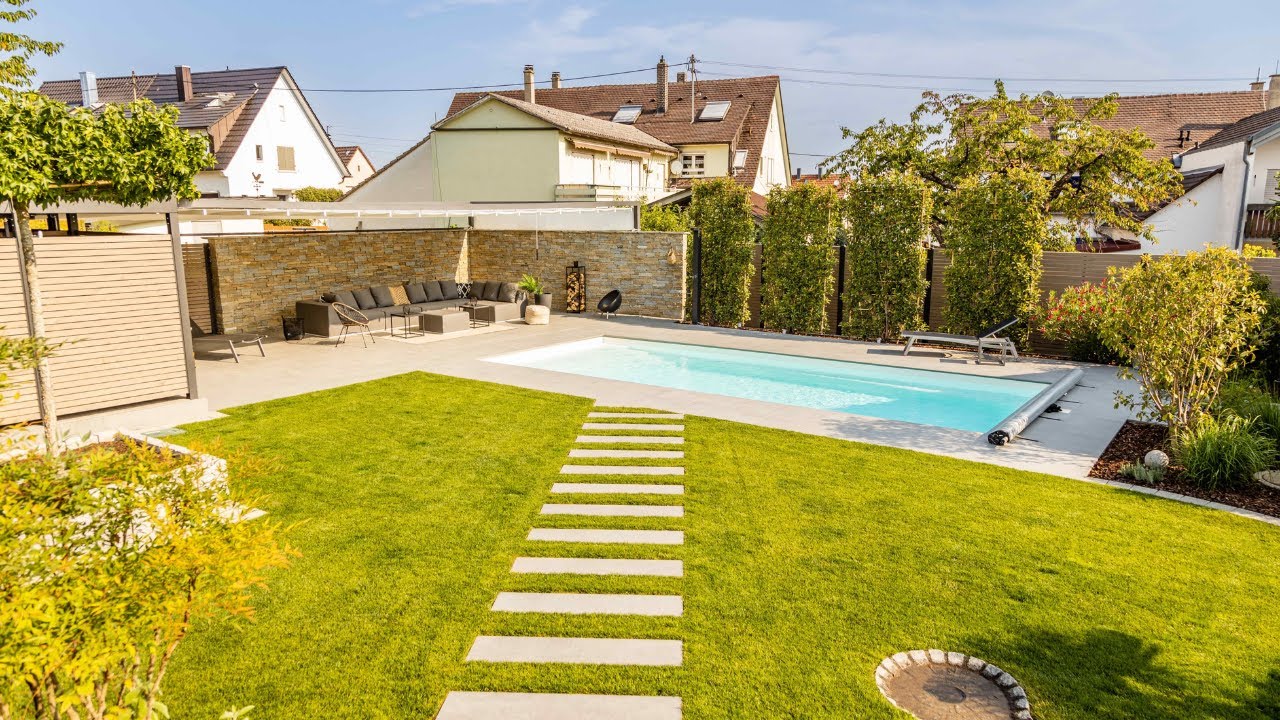 Traumgarten mit Pool &ndash; Entstehung eines Paradieses in Endingen am Kaiserstuhl | Trotter Gartenbau