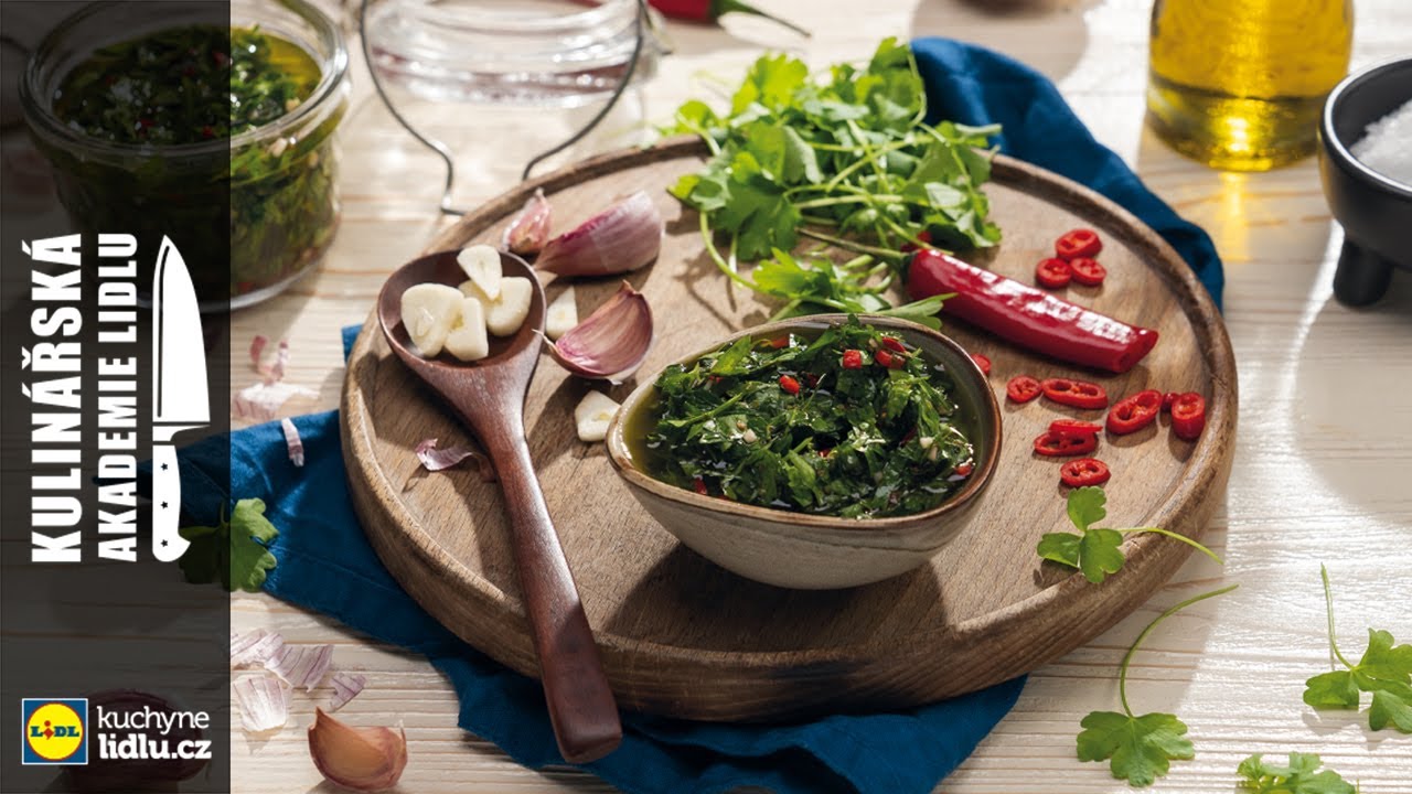 Snadn&aacute; a rychl&aacute; salsa Chimichurri - Roman Paulus - Kulin&aacute;řsk&aacute; Akademie Lidlu