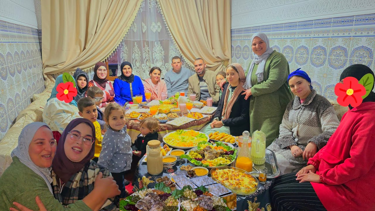 راضية بغات دبكي بالفرحة ملي تجمعو عليها خوتها وحبابها الدار عمرات❤️ 🤲