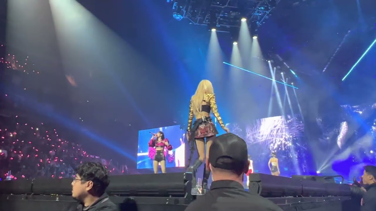 BLACKPINK Tally & Pink Venom - Born Pink Tour in Houston Day 2