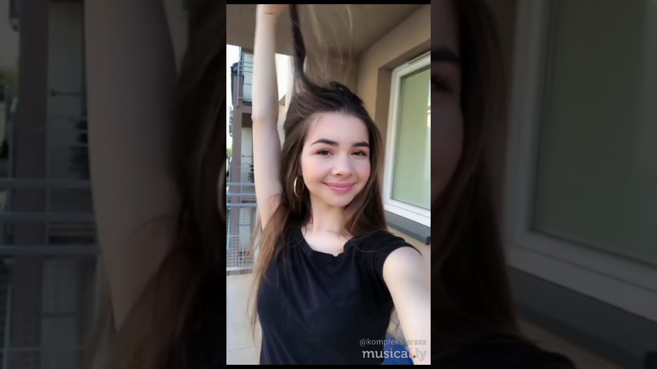 Komplikacja musical.ly @kompleksiaraxx