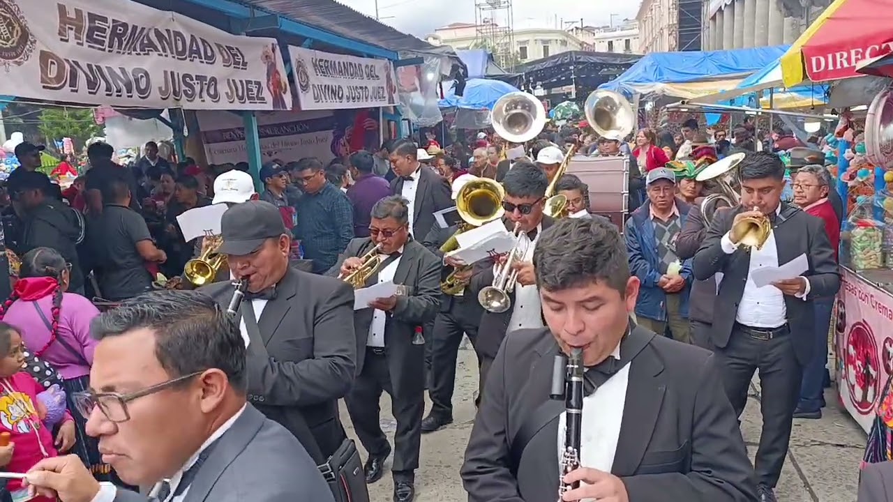 Divina Patroncita de Xelajú - Luis Pirir - // Virgen de Rosario, Xela 7/10/2025