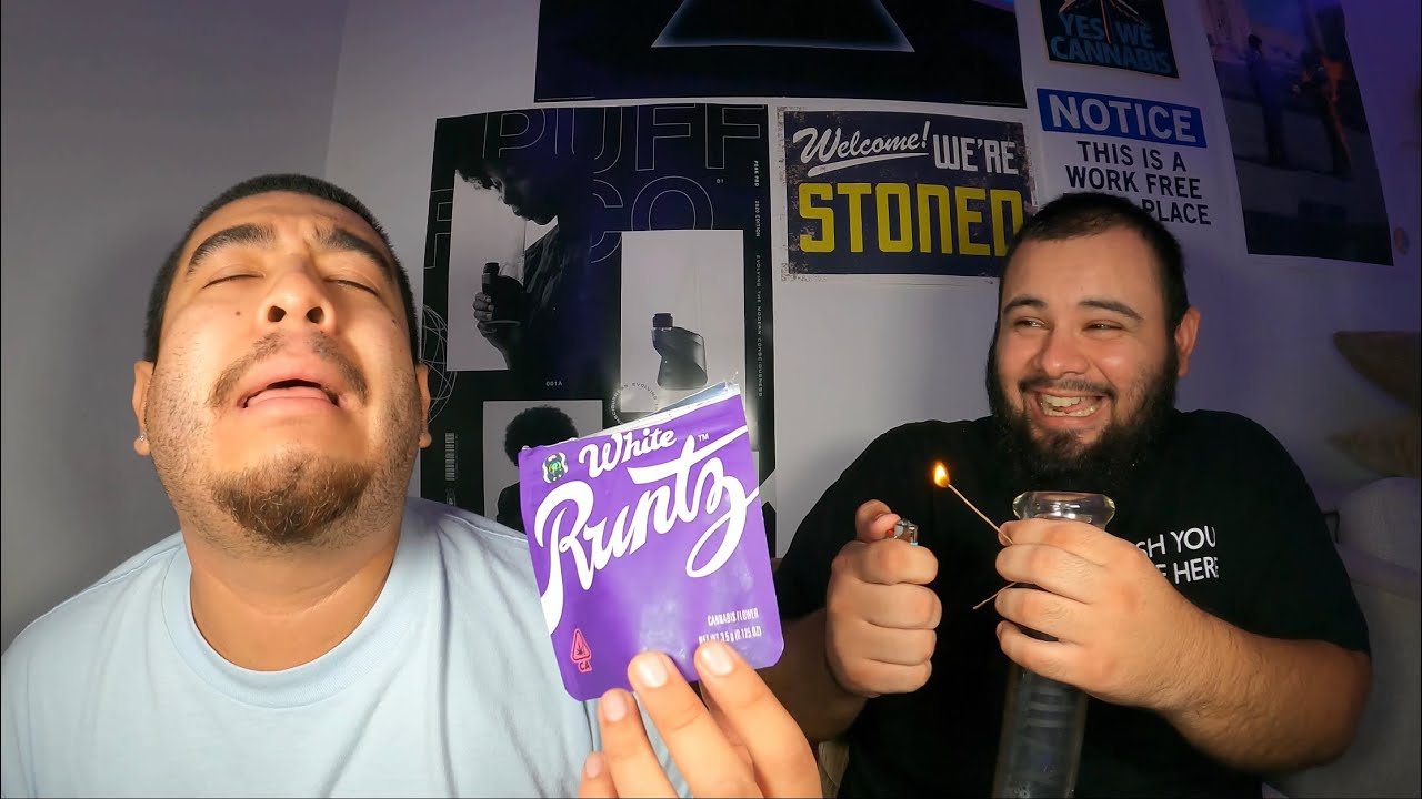 TRYING REAL &ldquo;WHITE RUNTZ&rdquo; FLOWER REVIEW & REACTION!