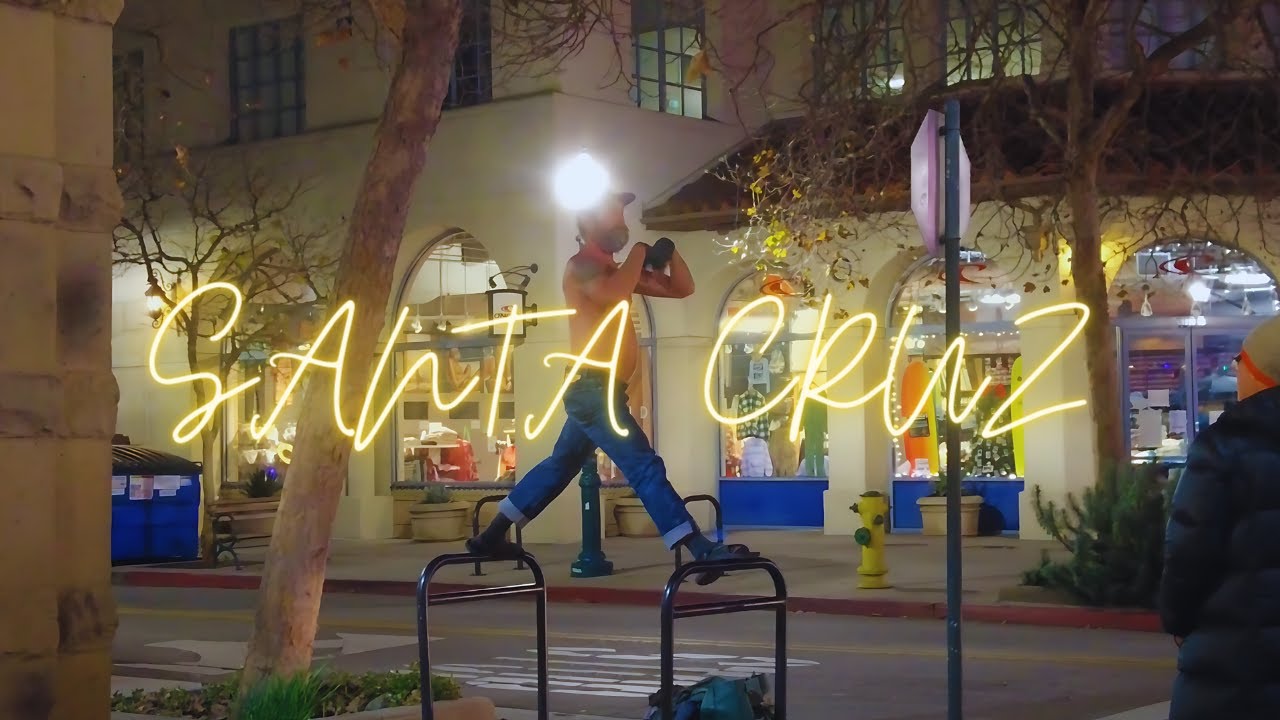 Downtown Santa Cruz 4K - Pacific Ave - Treadmill, Elliptical Christmas Night Walking Tour