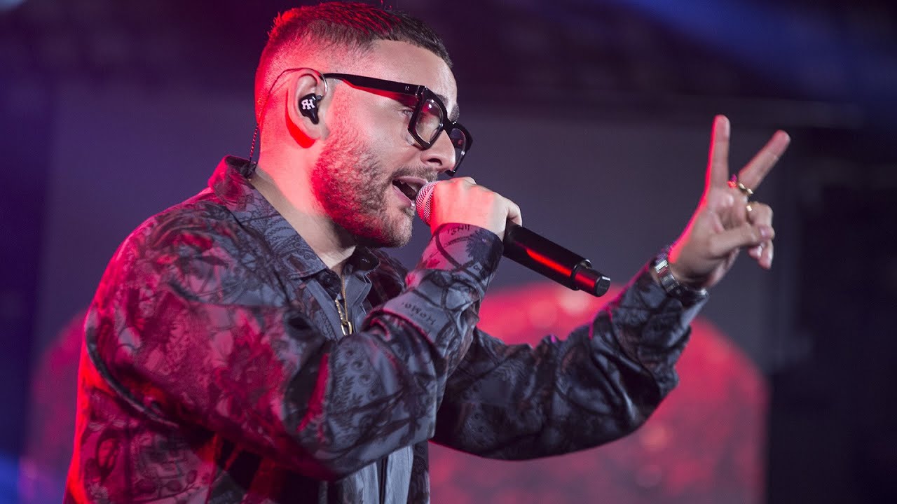 ROCCO HUNT A RADIO ITALIA LIVE (12/11/2021)