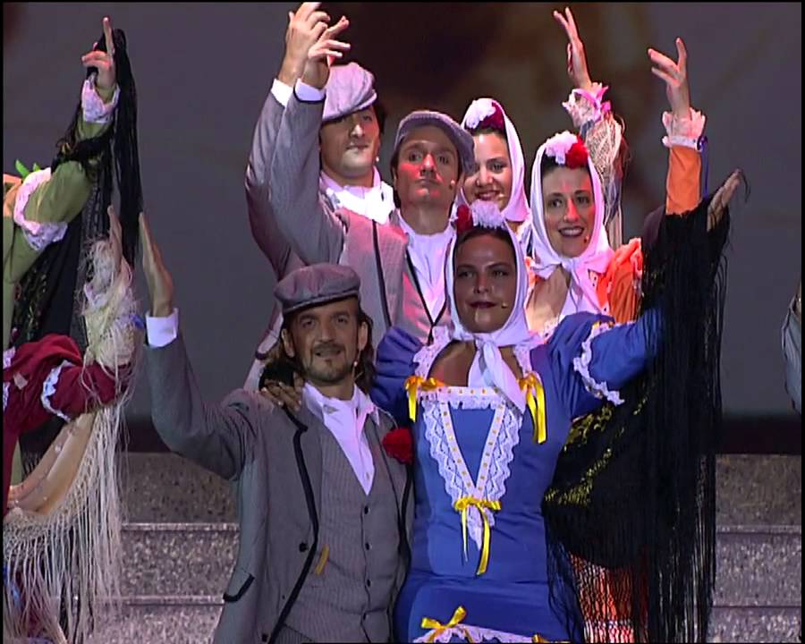 Por ser la Virgen de la Paloma.Antologia de la Zarzuela