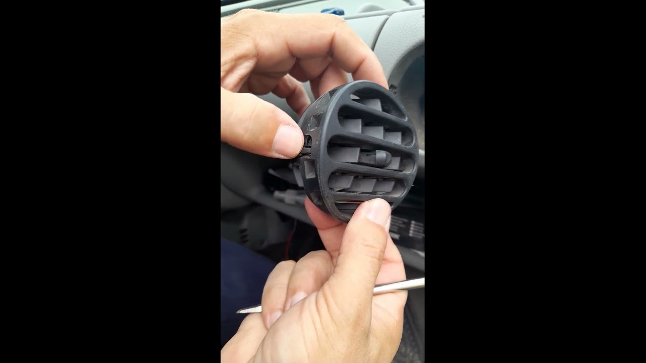 Desarme difusor de aire Renault Kangoo