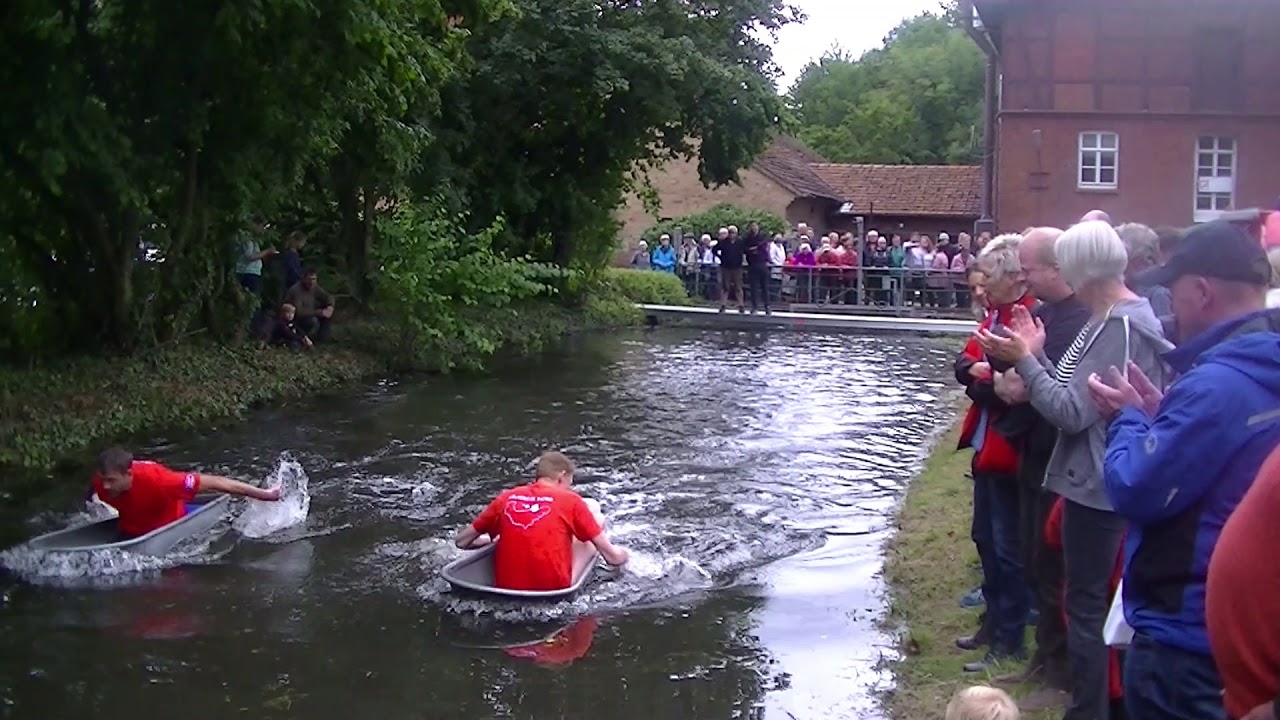 Badewannenrennen in Brockhagen 2019
