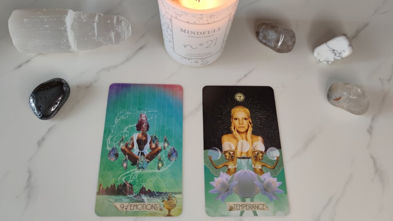 ✨ Cine te are în gând? Admiratorul Secret ❤️✨ Alege O Carte Etalare Tarot Dragoste
