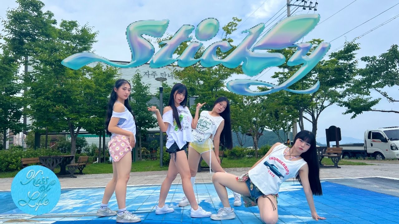 [DANCE IN PUBLIC] KISS OF LIFE (키스오브라이프) 'Sticky' | Dance cover by J-kingdom from Korea