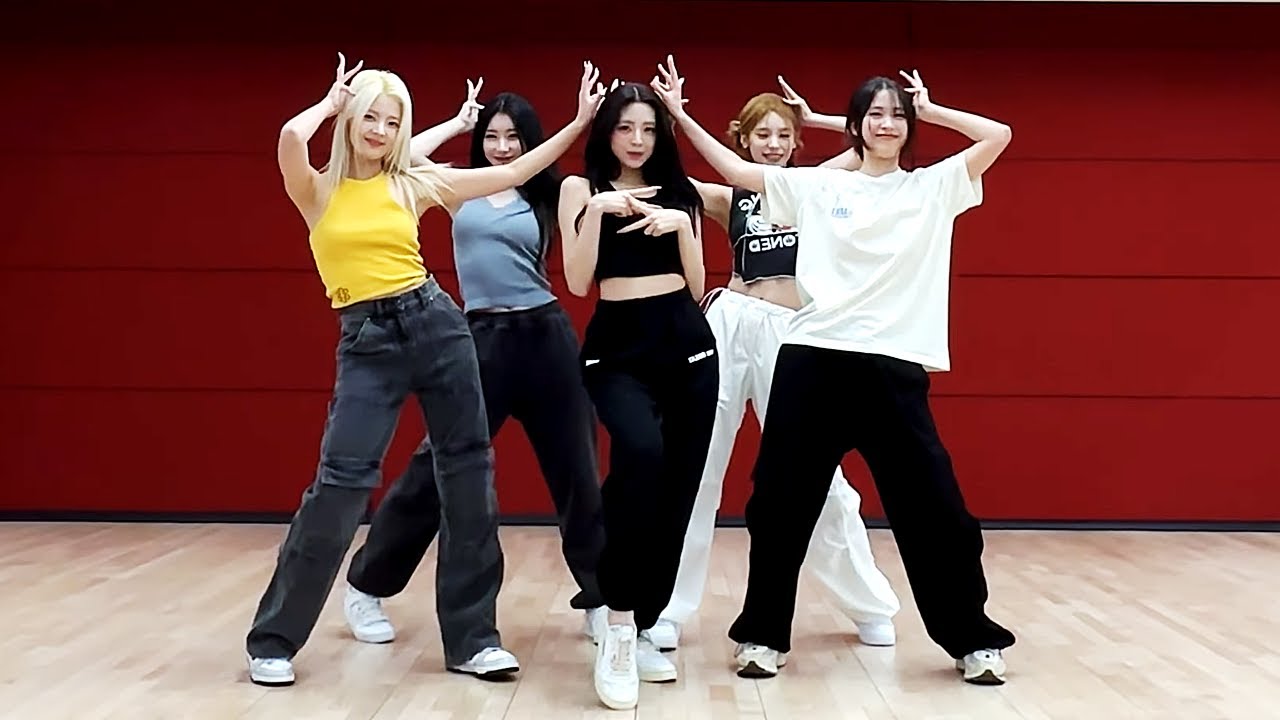 ITZY(있지) - 'CAKE' Dance Practice Mirrored