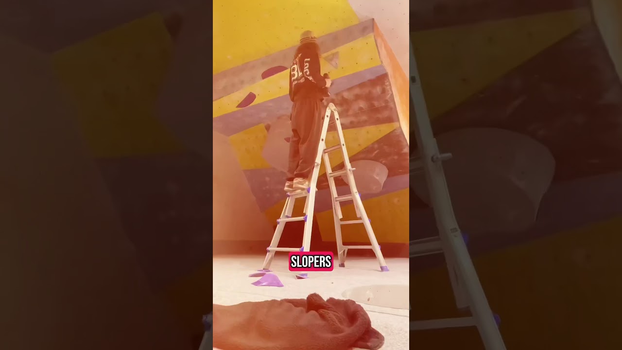 Setting a boulder #rockclimbinggym #climbing #bouldering #climbingtechnique #routesetting