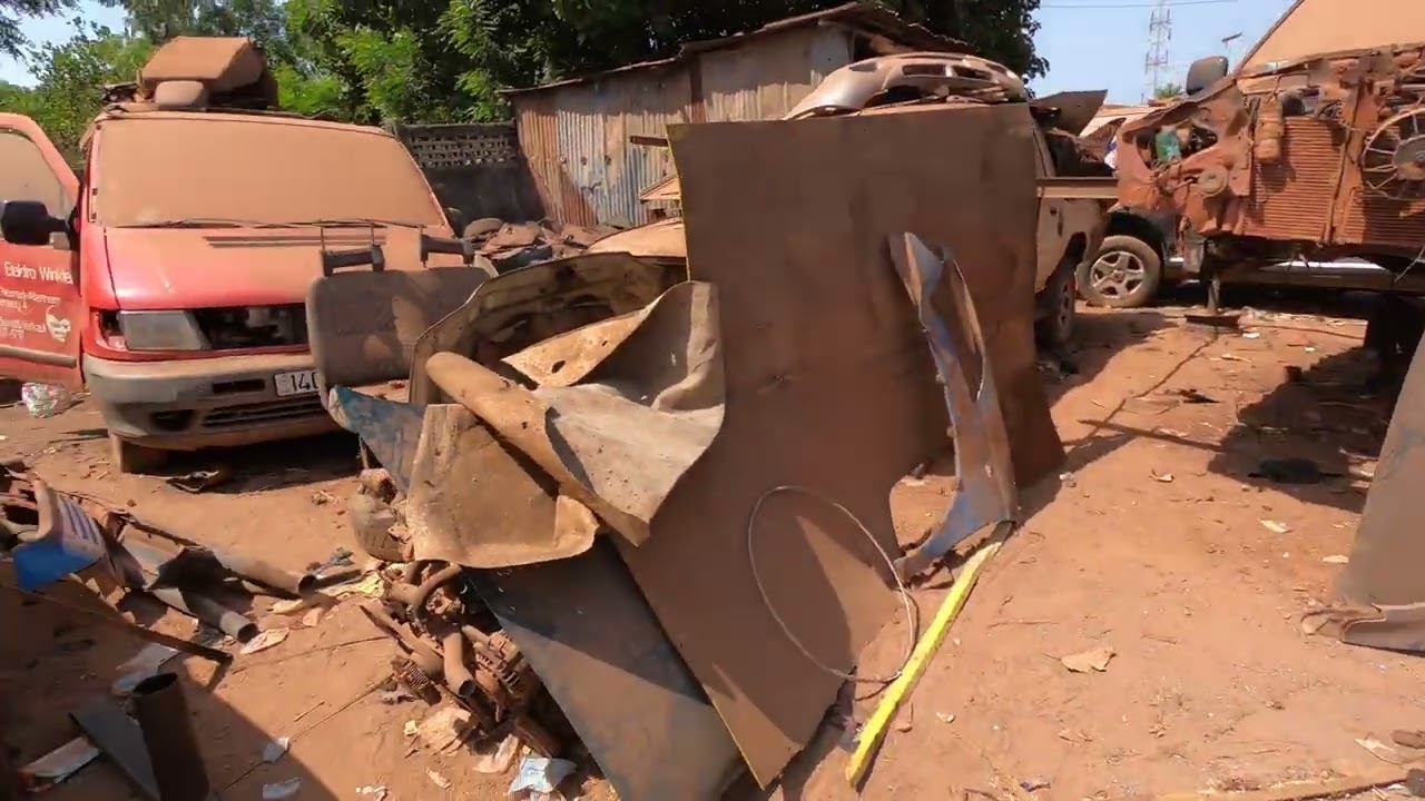 Auto Repair Shop - Bissau, Guinea Bissau