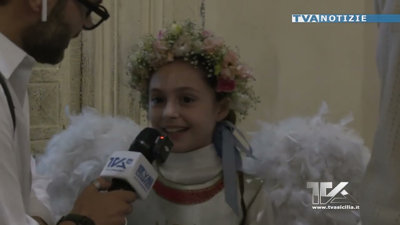 Adrano. La festa del patrono San Nicolò Politi. La “Volata dell’Angelo” emoziona piazza Umberto