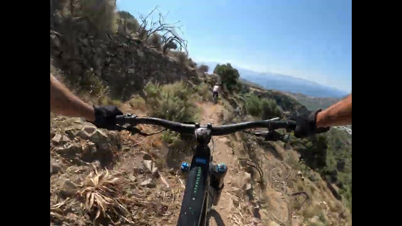 wild enduro Minoan mega trail Thripti Crete part of E4 - 800m descent part 2