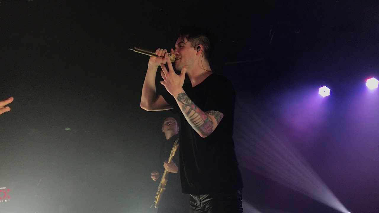 [HD] Panic! At The Disco - Say Amen (Saturday Night) (Live at The Bottleneck)