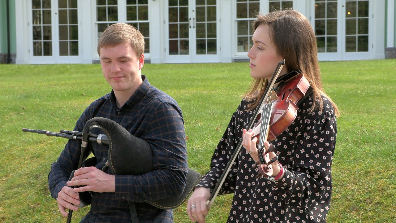 Mrs H L MacDonald of Dunach march played by Ellie McLaren & Ciar Milne at Braemar in May 2023