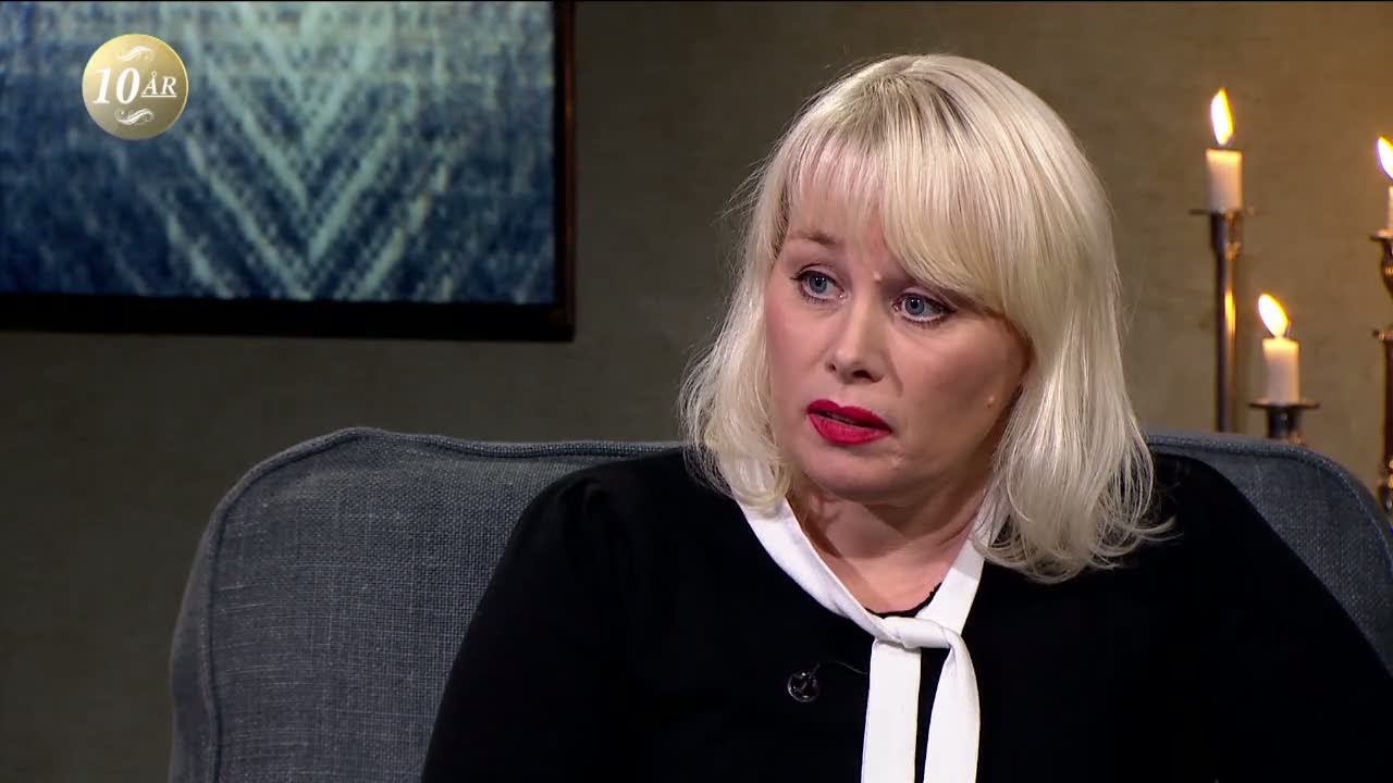 Ann Heberlein om bipolaritet: ”Sjukdomen finns alltid där som ett hot” - Malou Efter tio (TV4)