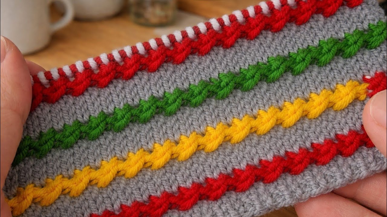 2 रंग का शानदार स्वेटर डिजाइन/Two Colour Sweater Design/Double Colour knitting/Do Rang ka design|