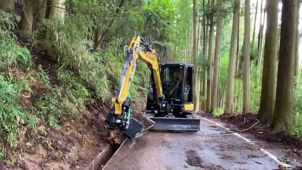 2024.9.10 Ryoheiのユンボ仕事　他の現場の側溝清掃だよ！（チルトローテーター　Yanmar Vio55 Excavator Steelwrist Tiltrovator)