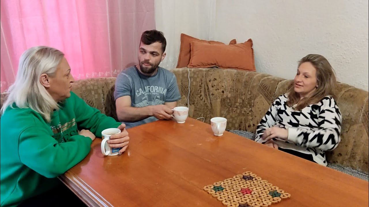Nervoza se uvukla velika u Gornju Višnjicu čak se oko ručka raspravlja ali Elmedin presjekao jako!