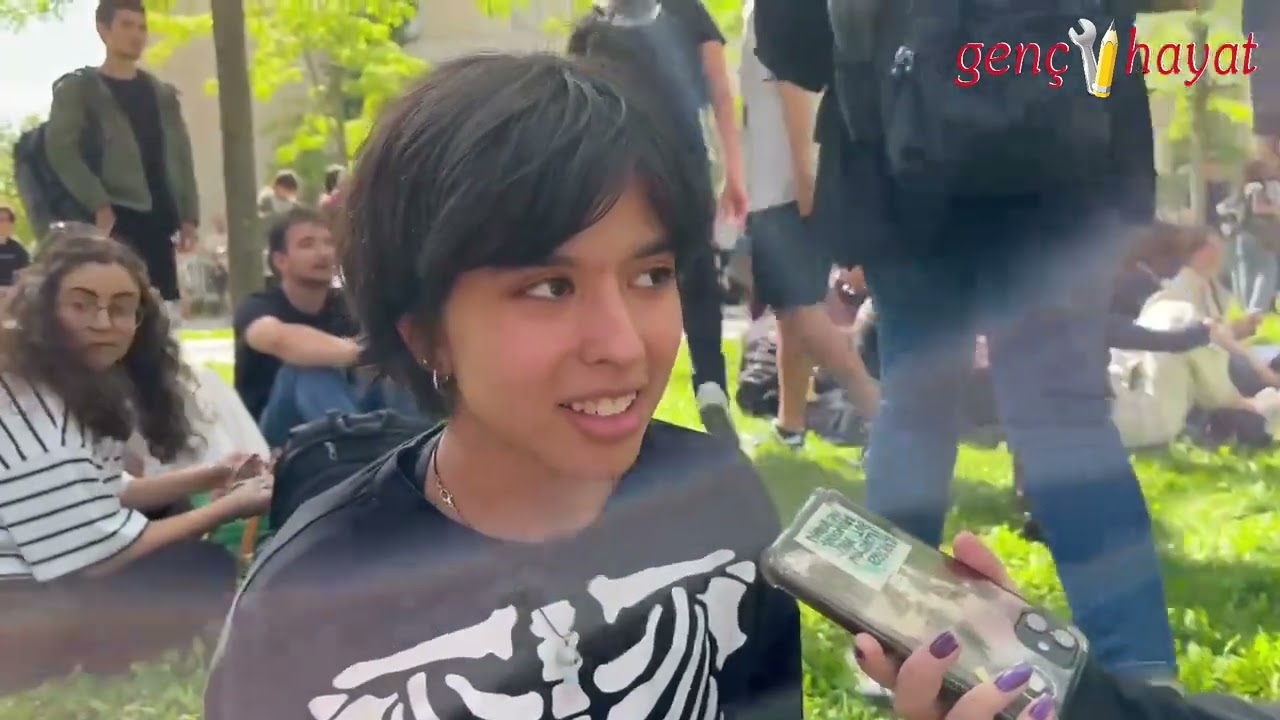 Bilkent Üniversitesinde seyrekleşen ring ve semt servislerini protesto eden öğrencilerle konuştuk