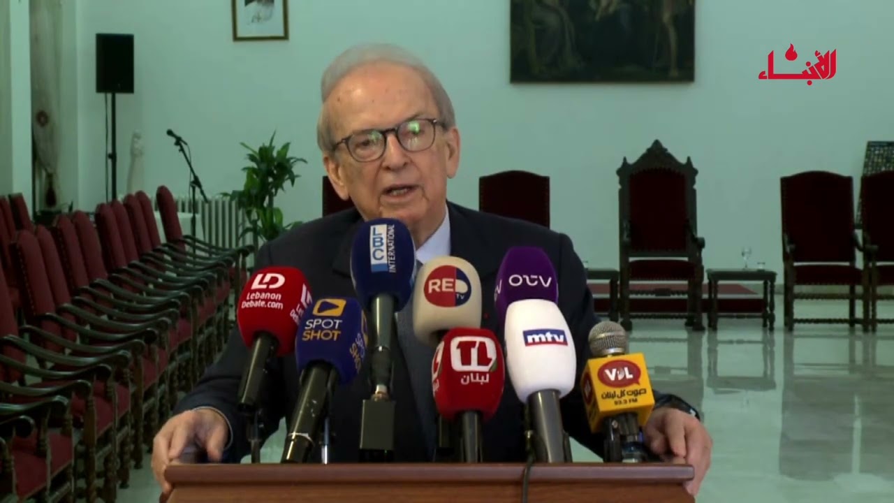 الرئيس تيمور جنبلاط يلتقي المطران بولس عبد الساتر  ضمن جولاته على القوى السياسية والروحية
