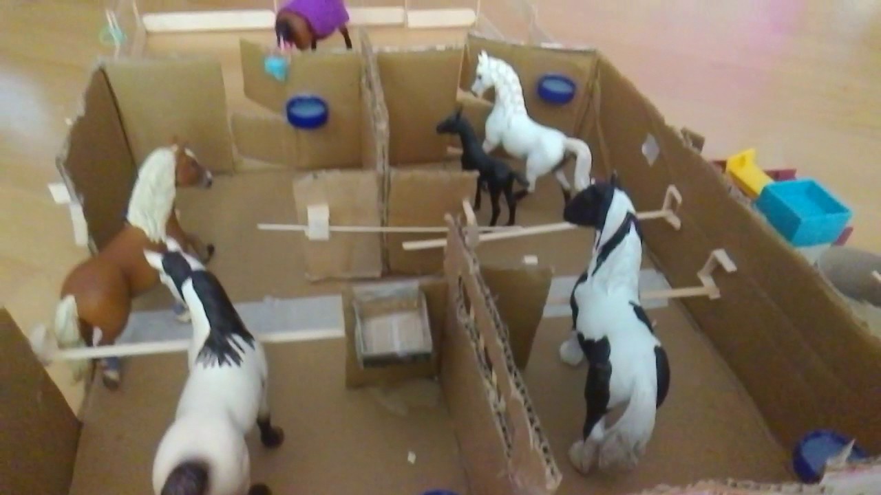Ukázka mé schleich stáje:-)