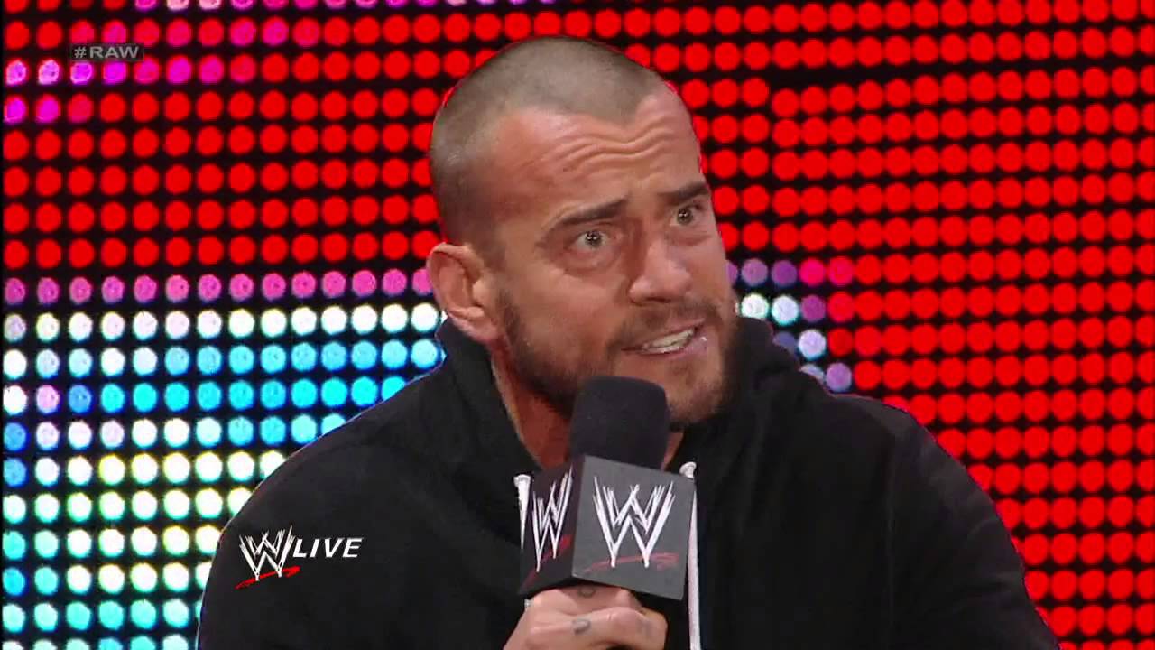 CM Punk использует пункт о реванше, чтобы сразиться с Роком на шоу Elimination Chamber: Raw, 28 я...