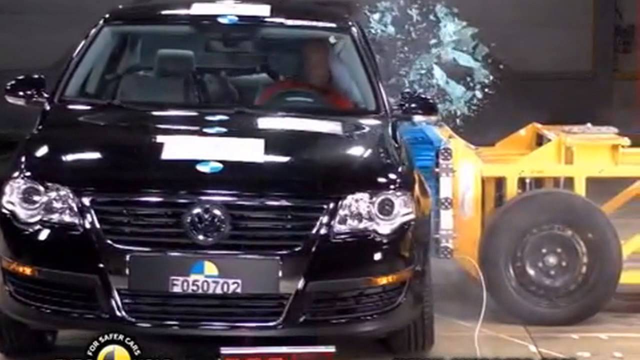 Volkswagen Passat Tüm Modeller 1997-2001-2005-2010-2014 Çarpışma Testleri
