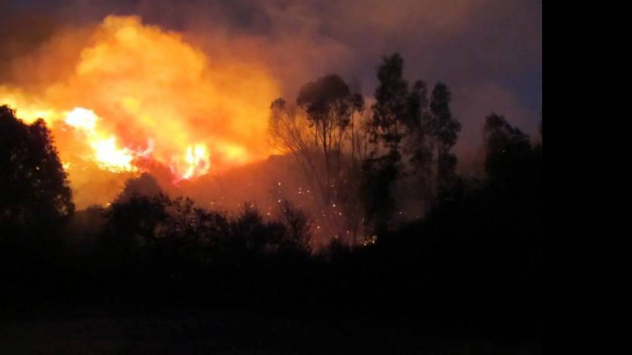 26-27-28.Agosto 2011 LA SARDEGNA BRUCIA © meteoiglesias.it.wmv